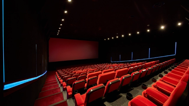 80 x EEN PATHÉ FILMVOUCHER VOOR 2 PERSONEN T.W.V. €25,- 